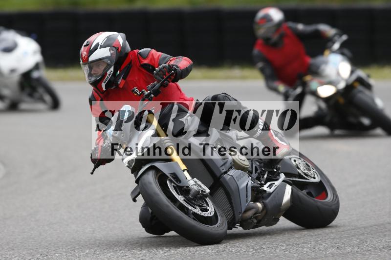 /Archiv-2025/04 13.04.2025 Get Faster Caremotion ADR/Gruppe gruen/28